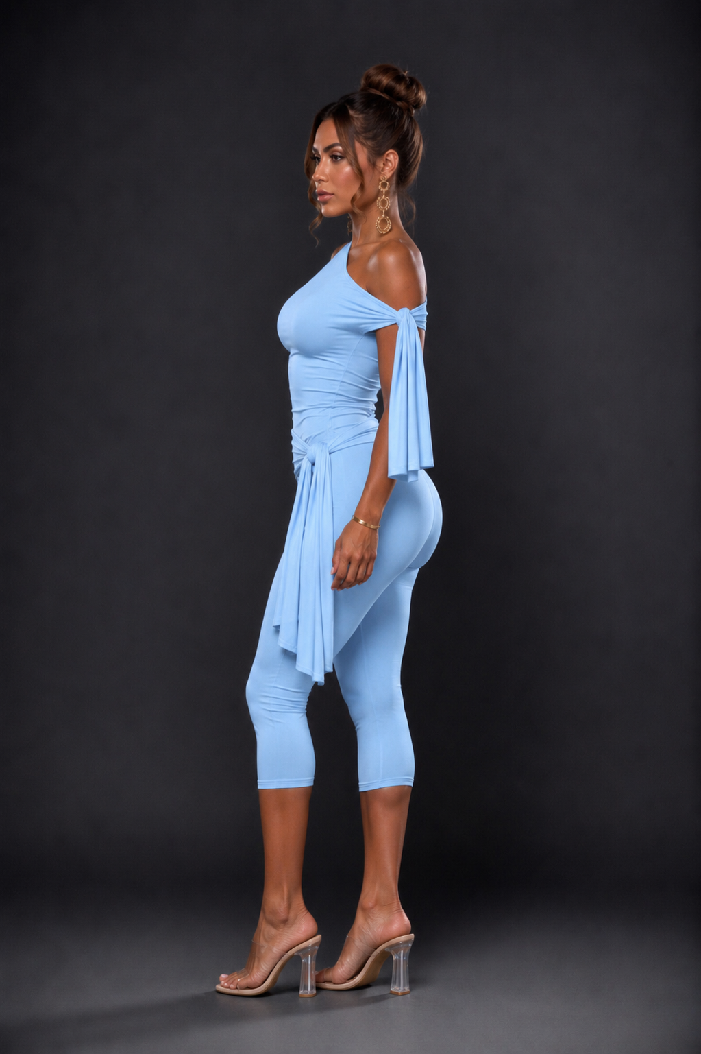 Ensemble asymétrique à nouer et pantacourt