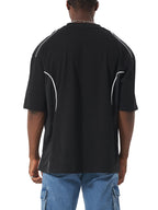 T-shirt à empiècement et passepoil contrasté