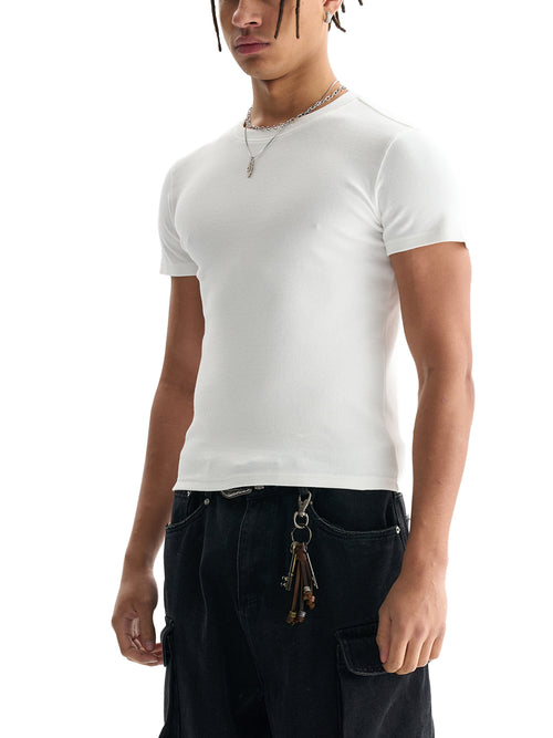 Crop top moulant côtelé homme : style urbain