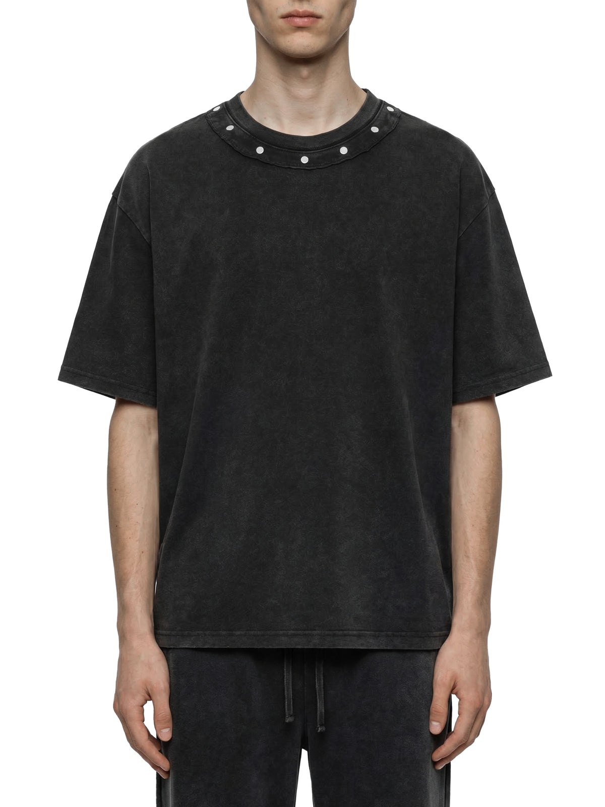 T-shirt boxy délavé clouté unisexe