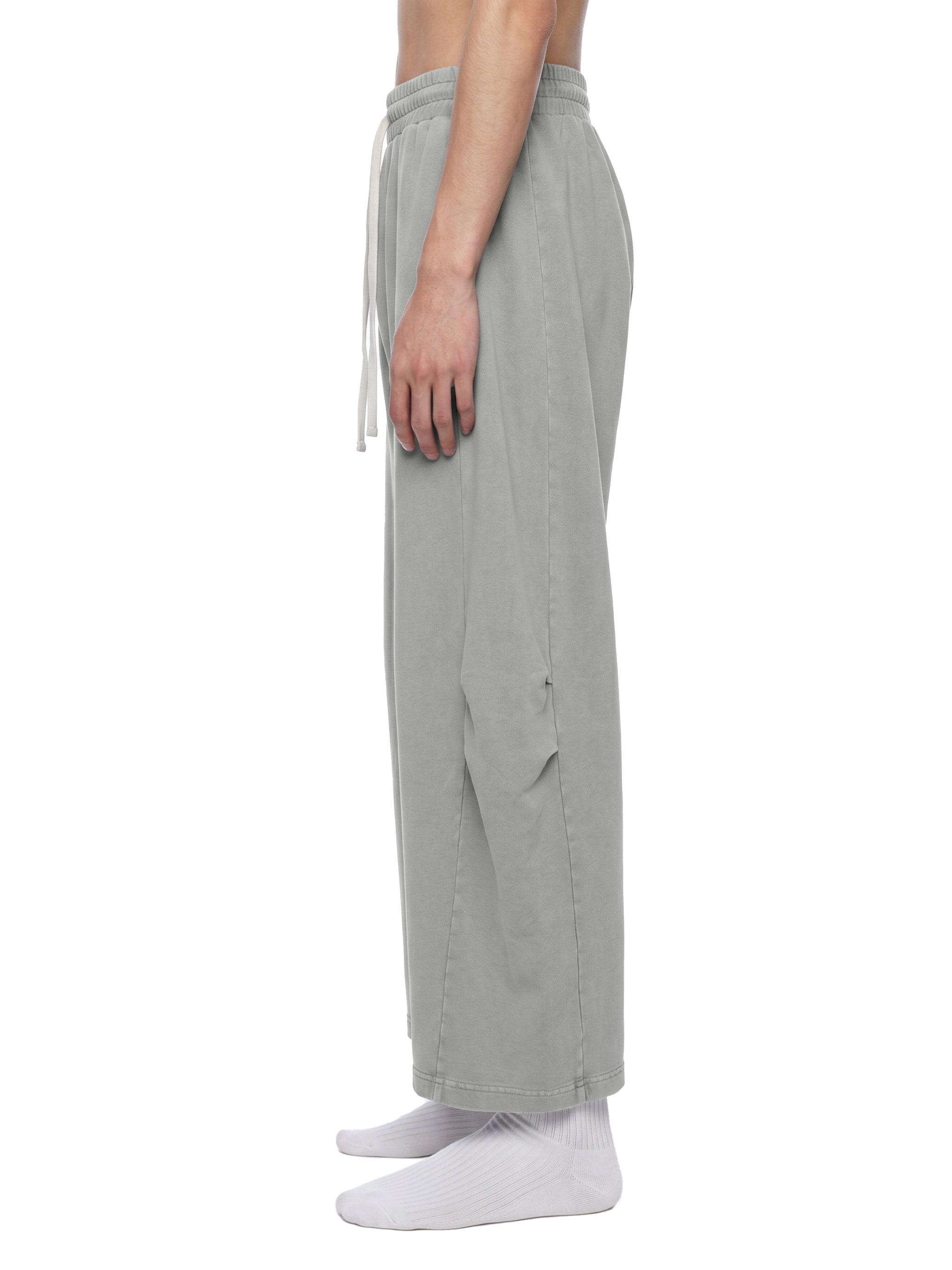 Pantalon délavé à jambes fuselées