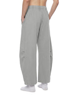 Pantalon délavé à jambes fuselées